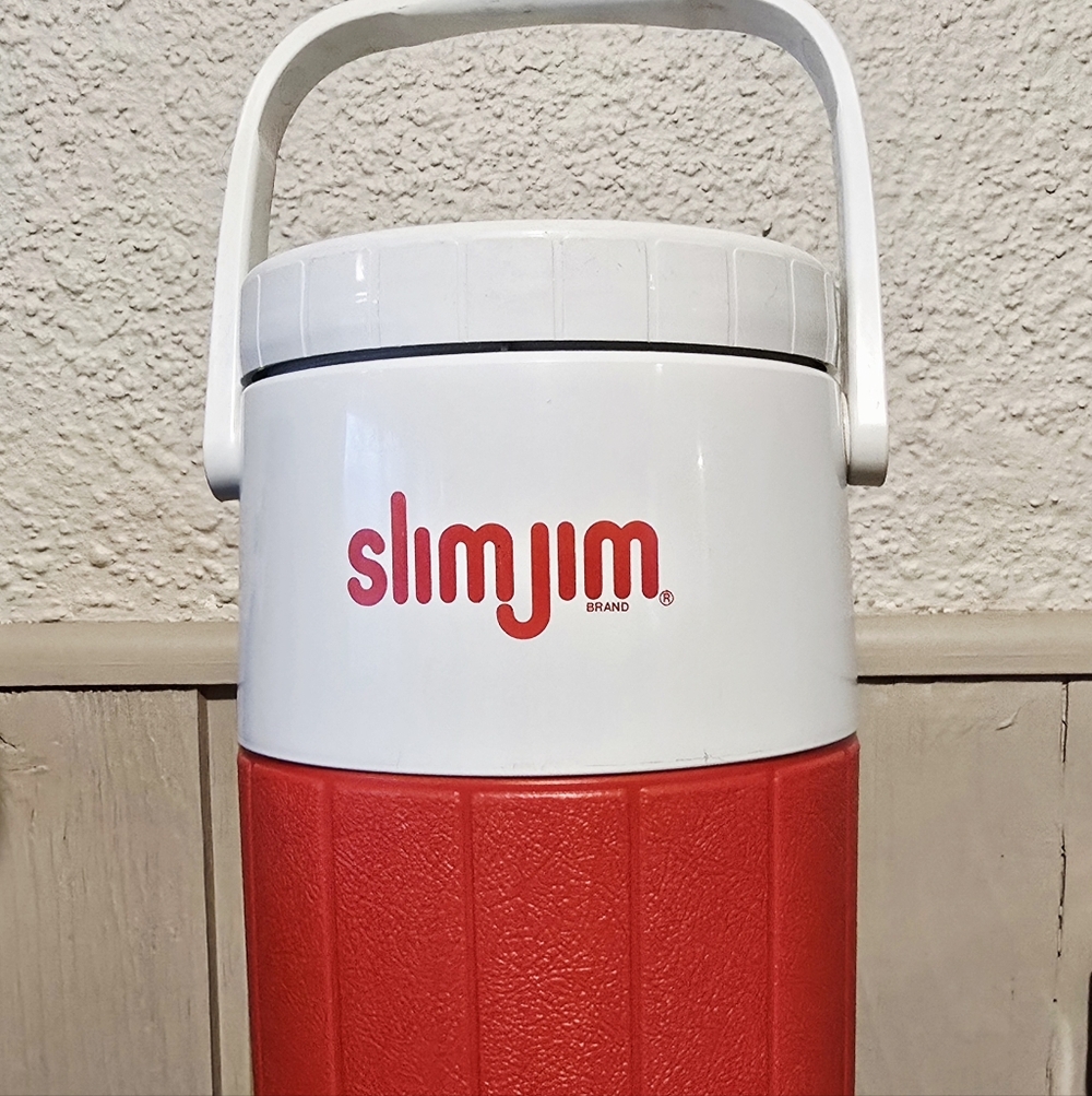 Vintage Coleman Slim Jim 64 Oz Cooler Jug Thermos 1980s